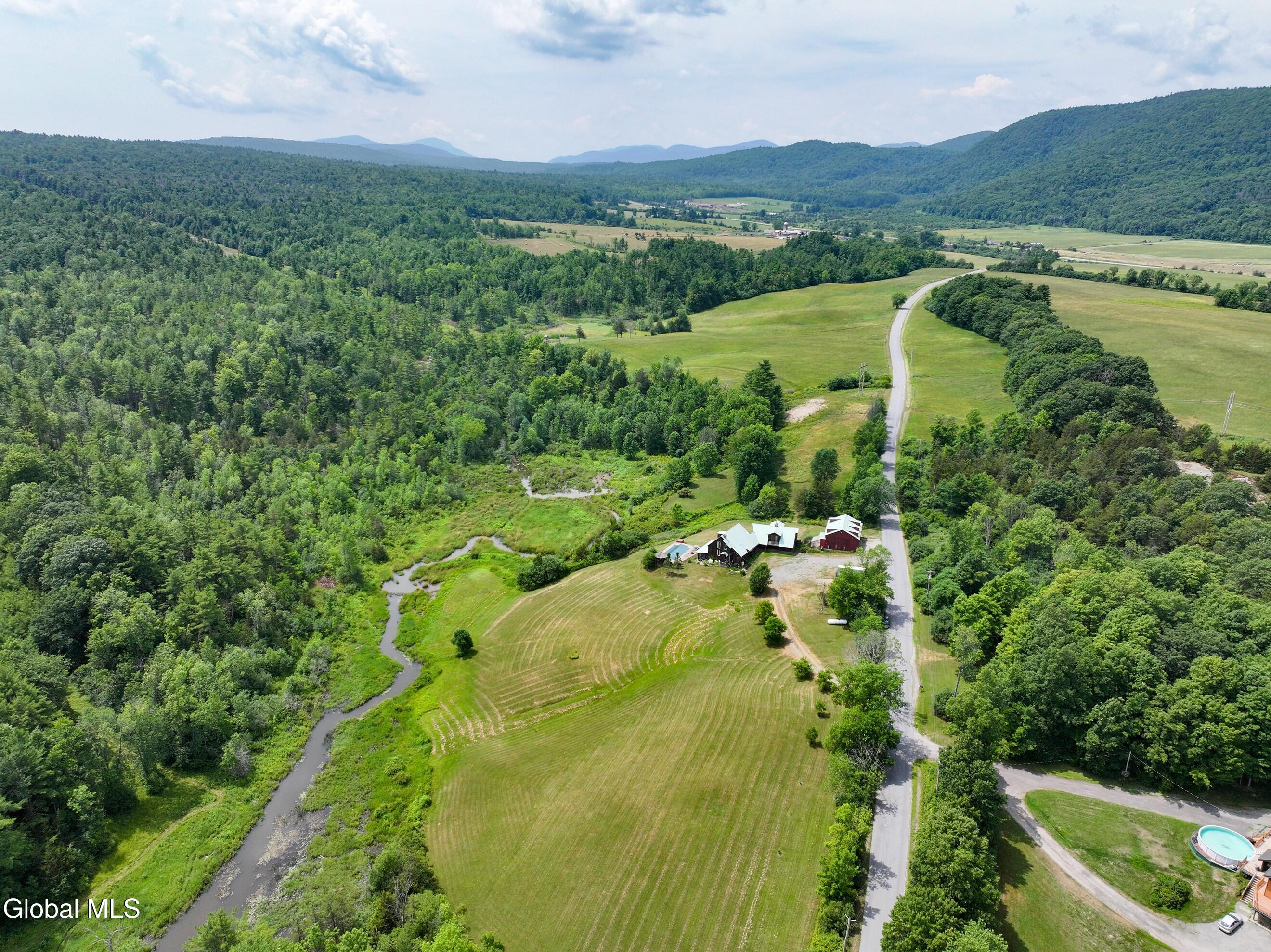 128 Craig Road Putnam Station NY 12861