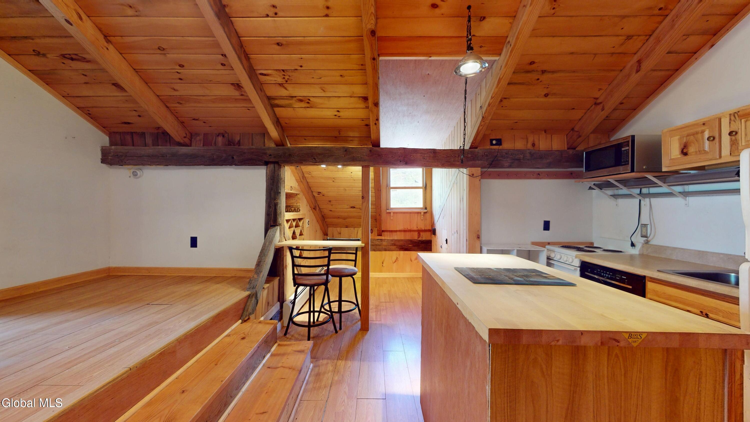 128 Craig Road Putnam Station NY 12861