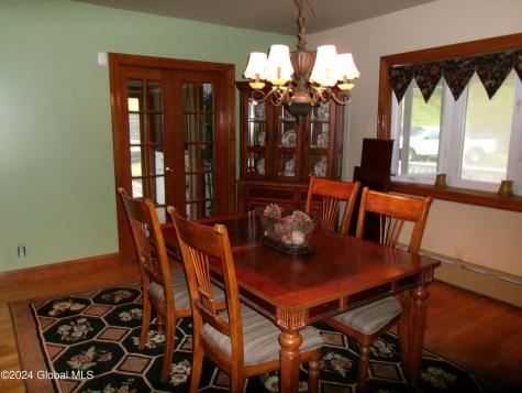 41 Liberty Road Troy NY 12180