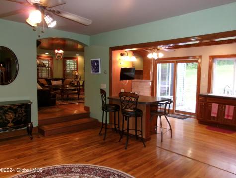 41 Liberty Road Troy NY 12180