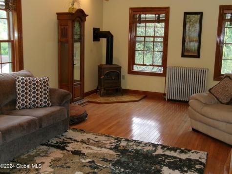 41 Liberty Road Troy NY 12180