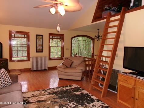 41 Liberty Road Troy NY 12180