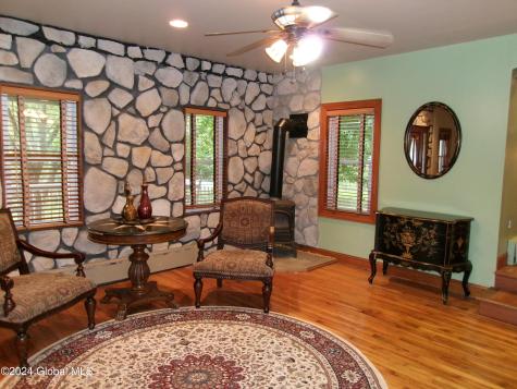 41 Liberty Road Troy NY 12180