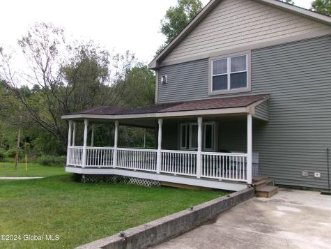 41 Liberty Road Troy NY 12180