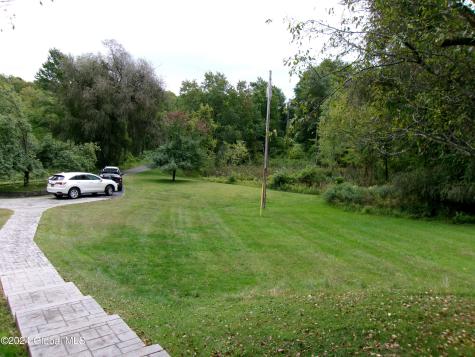 41 Liberty Road Troy NY 12180