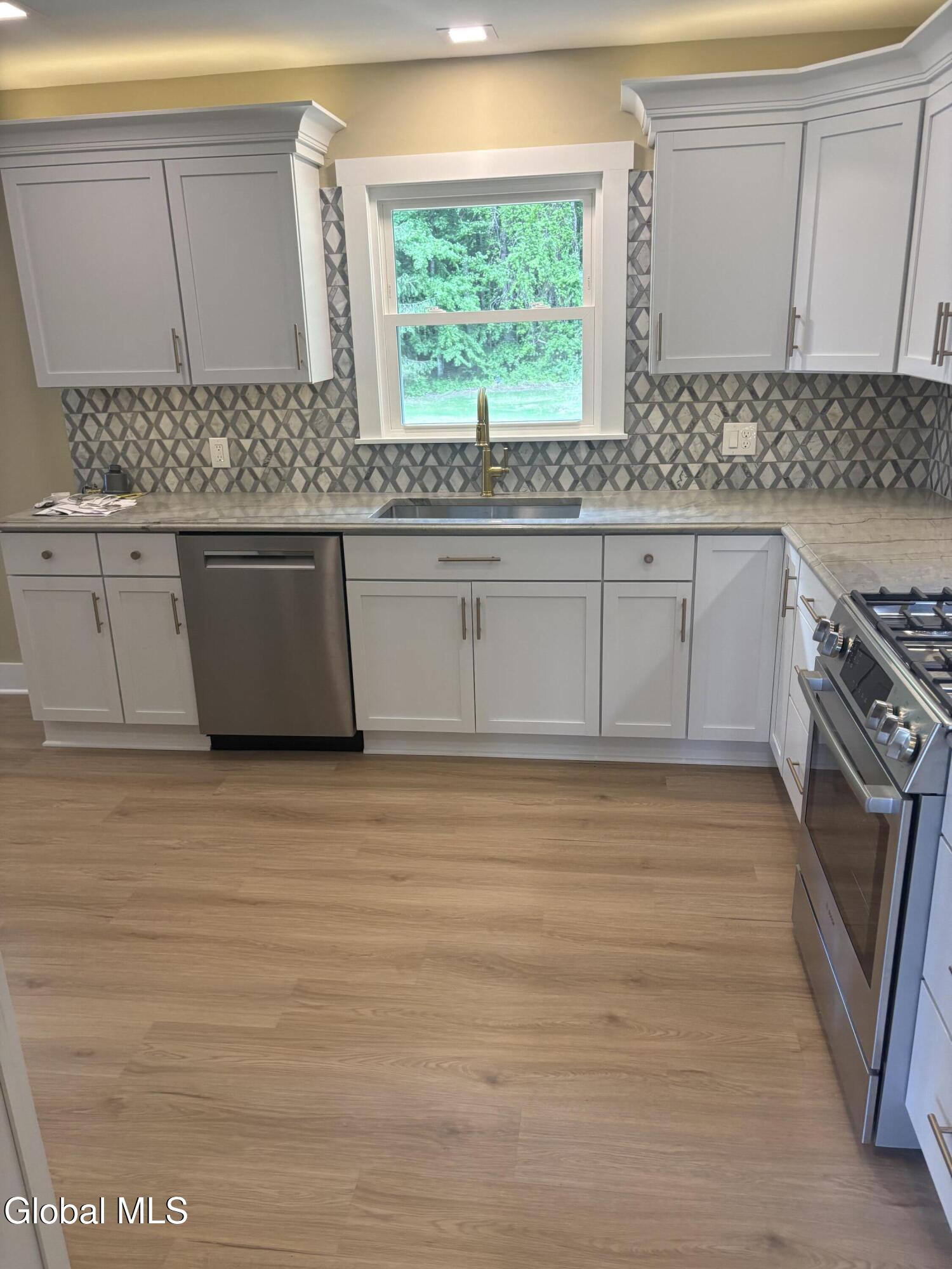 282 Washington Street Saratoga Springs NY 12866