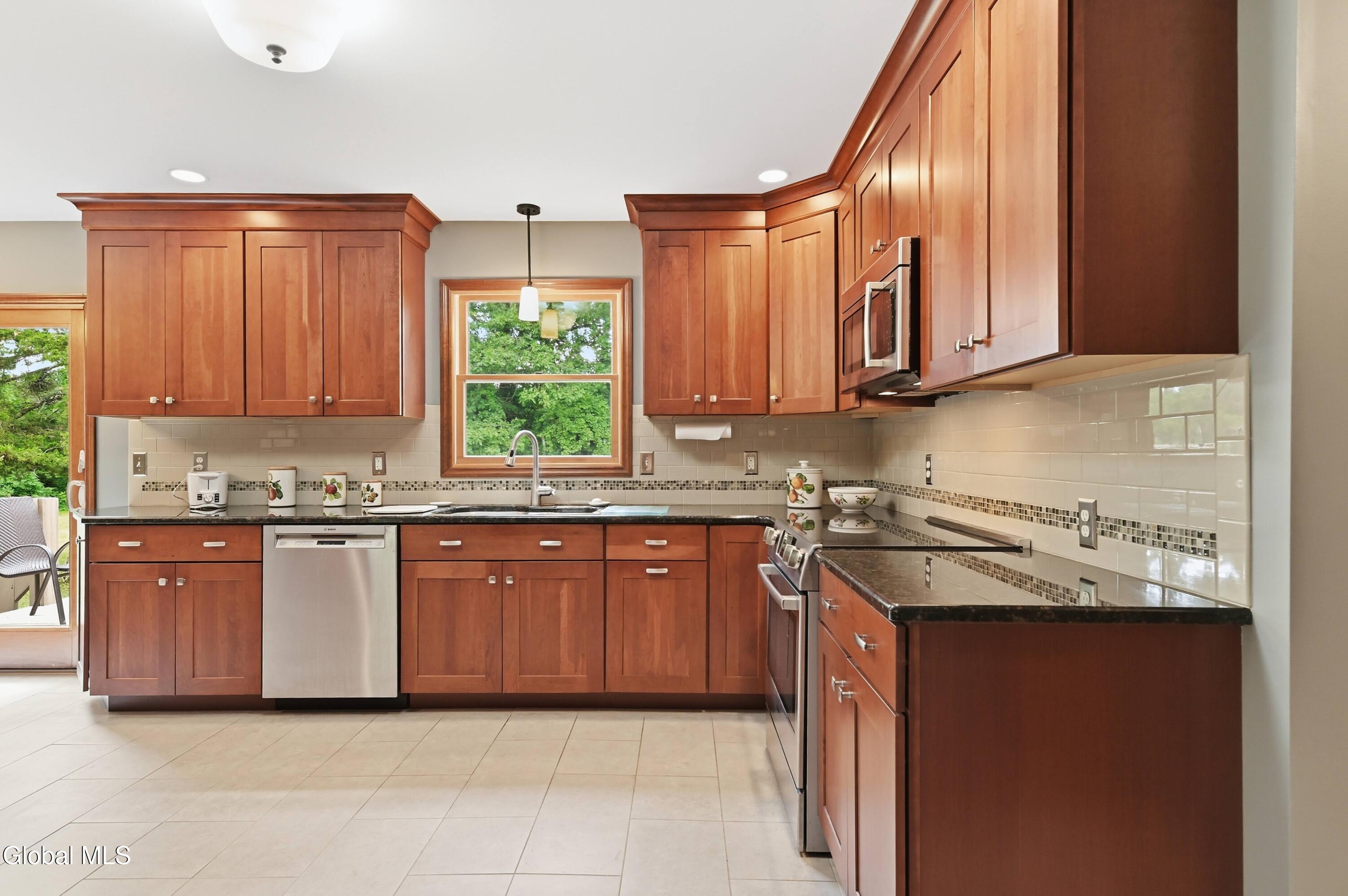 133 Grandview Drive Valatie NY 12184