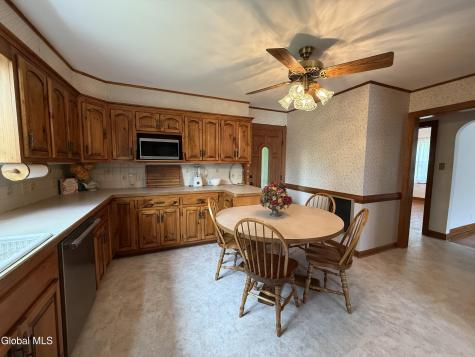 1388 Midline Road Amsterdam NY 12010