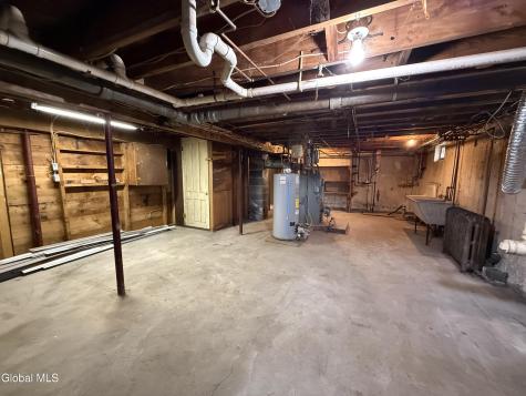 1388 Midline Road Amsterdam NY 12010