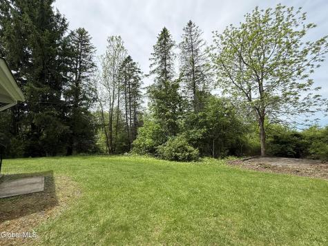1388 Midline Road Amsterdam NY 12010