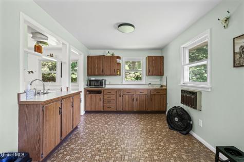 134 Hoags Corners Road Nassau NY 12123
