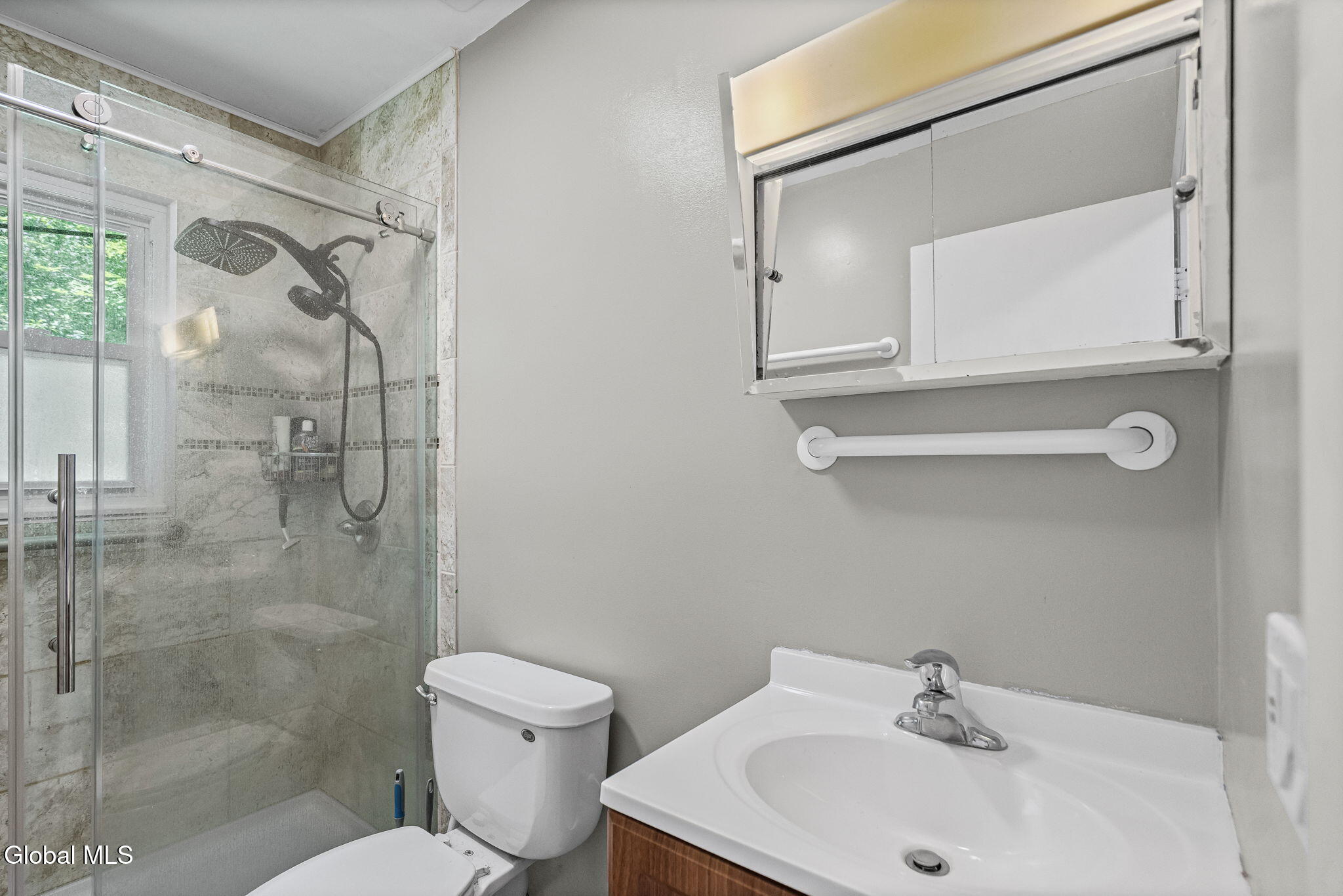 134 Hoags Corners Road Nassau NY 12123