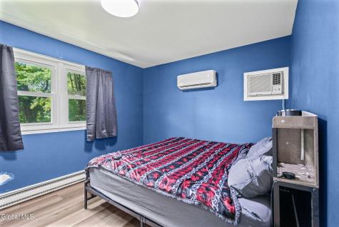 134 Hoags Corners Road Nassau NY 12123