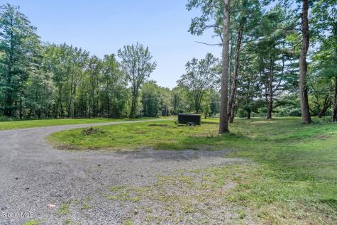 134 Hoags Corners Road Nassau NY 12123