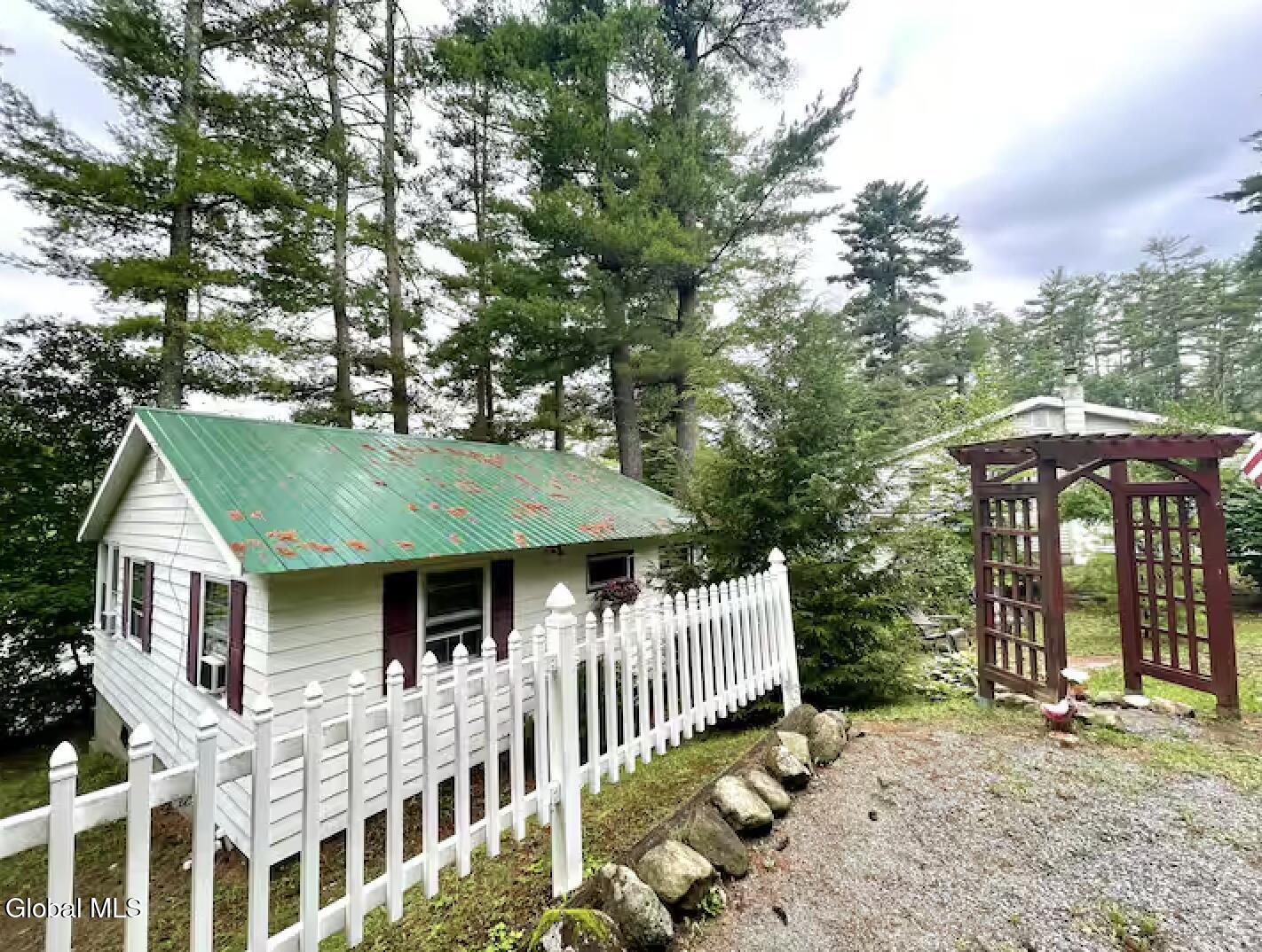 12 Read Drive Lake Luzerne NY 12846
