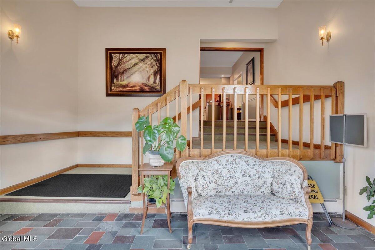 891 Madison Avenue Albany NY 12208