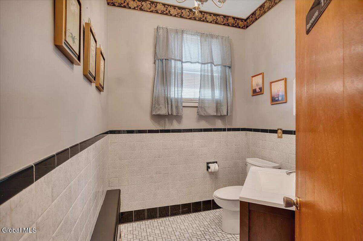 891 Madison Avenue Albany NY 12208