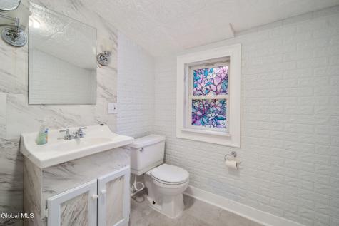 125 Fort Hunter Road Schenectady NY 12303