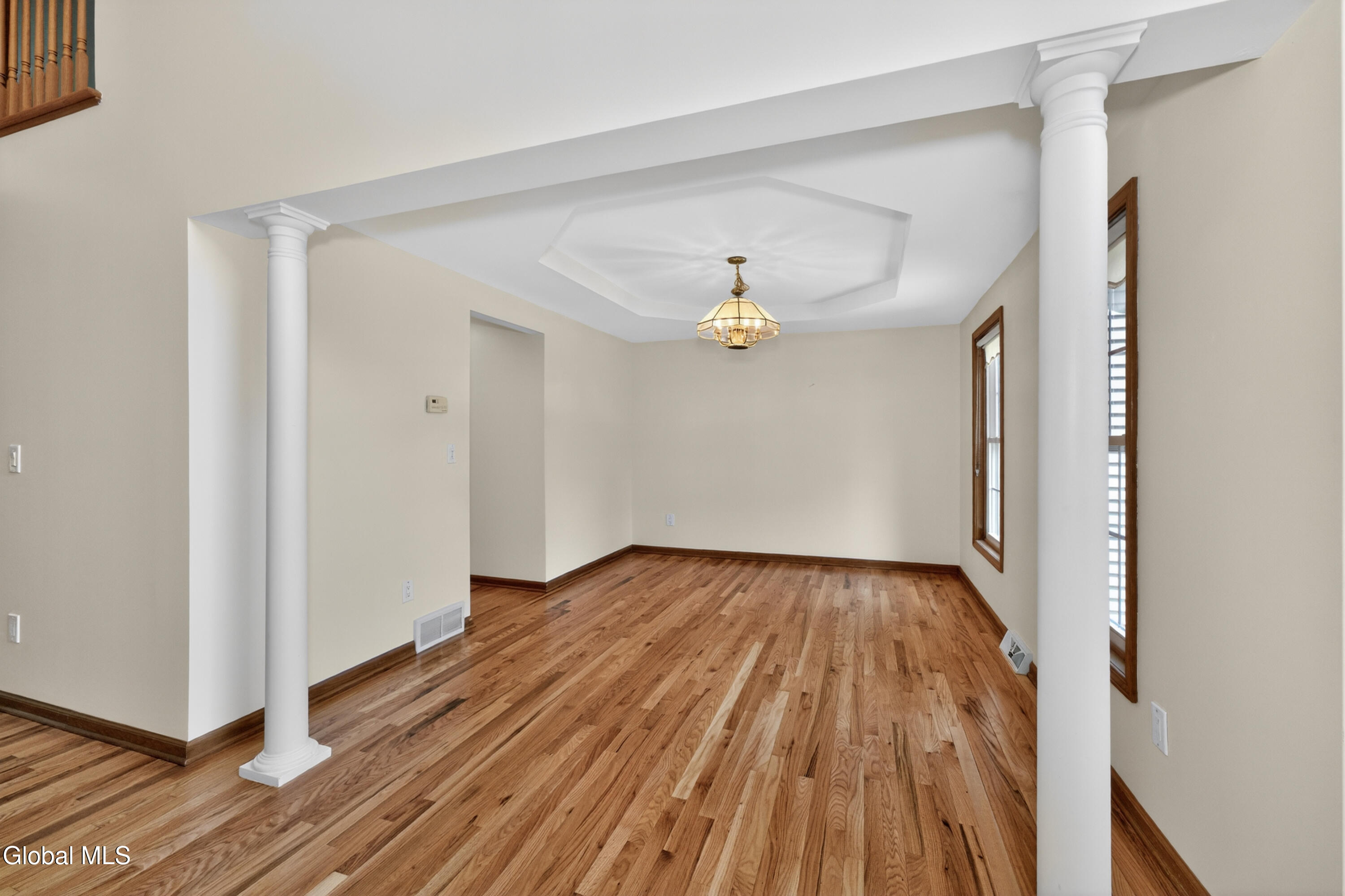 11 Pineview Lane East Greenbush NY 12061
