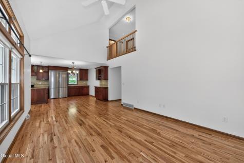11 Pineview Lane East Greenbush NY 12061