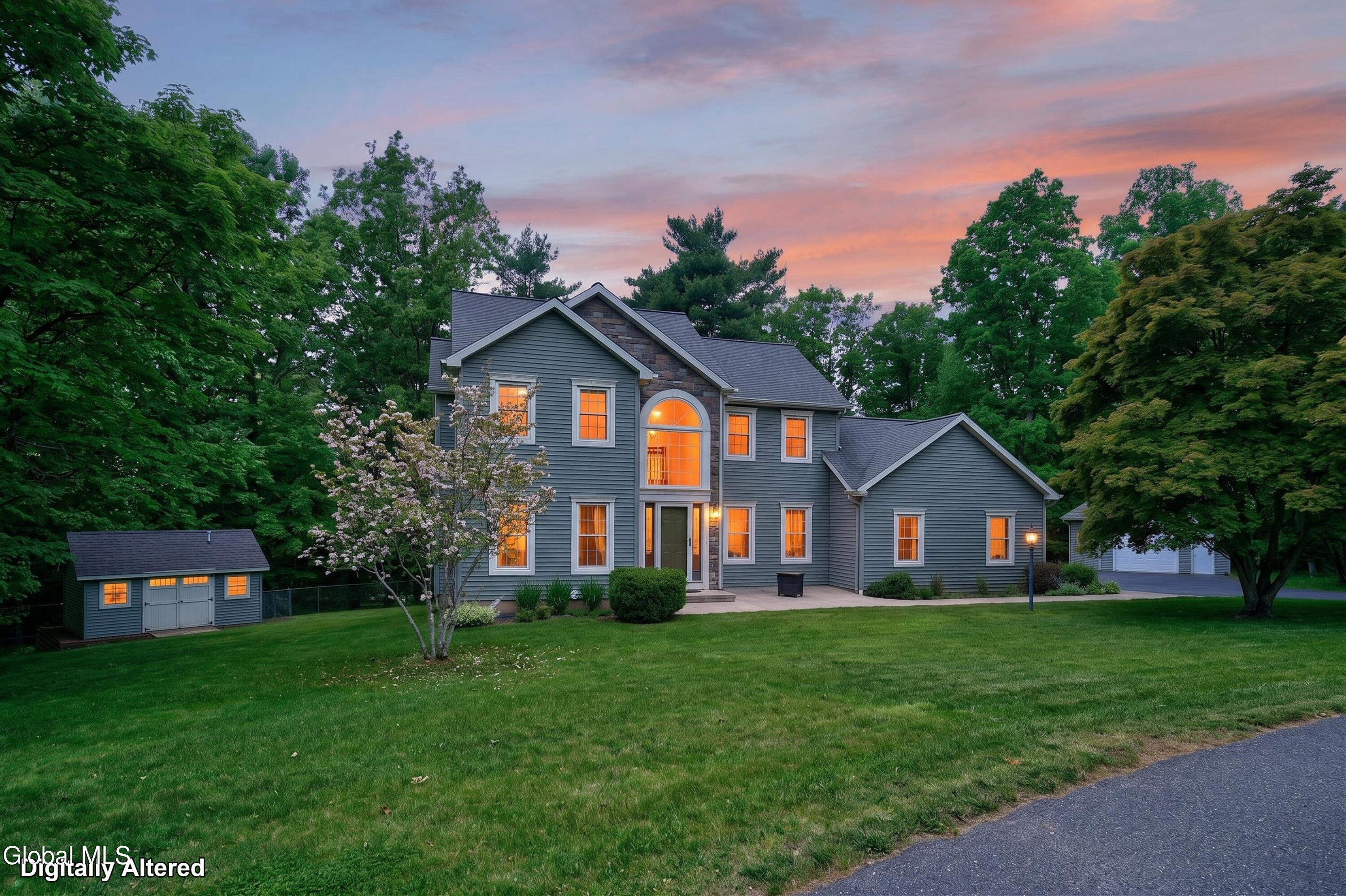 11 Pineview Lane East Greenbush NY 12061