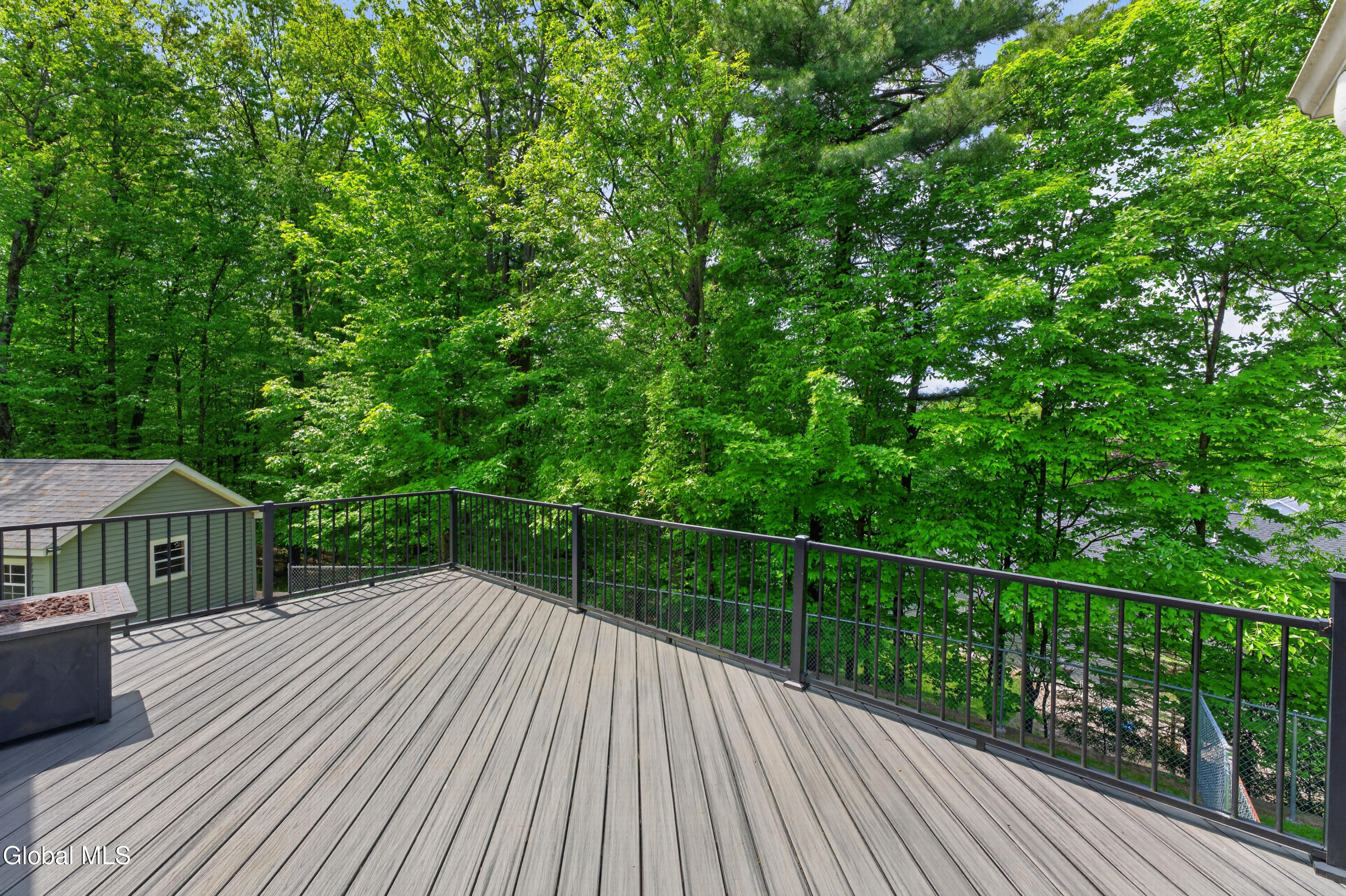 11 Pineview Lane East Greenbush NY 12061
