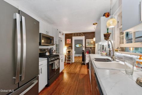 111 Brunswick Road Troy NY 12180