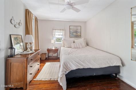 19 Garside Road Saratoga Springs NY 12866
