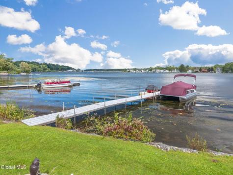 19 Garside Road Saratoga Springs NY 12866