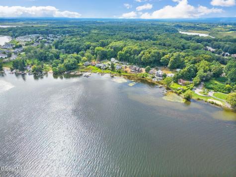 19 Garside Road Saratoga Springs NY 12866