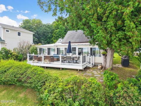 19 Garside Road Saratoga Springs NY 12866