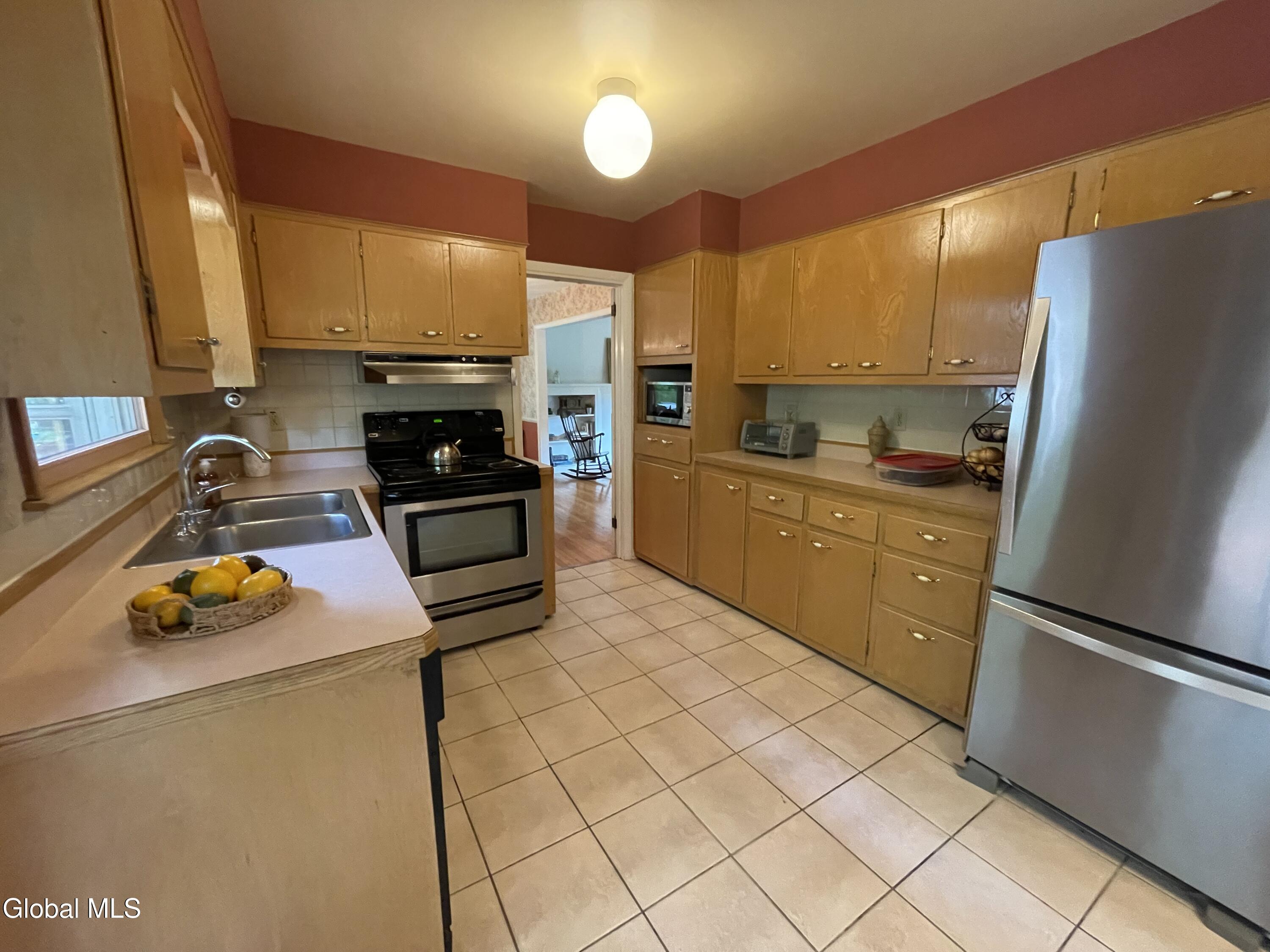 859 Maxwell Drive Niskayuna NY 12309