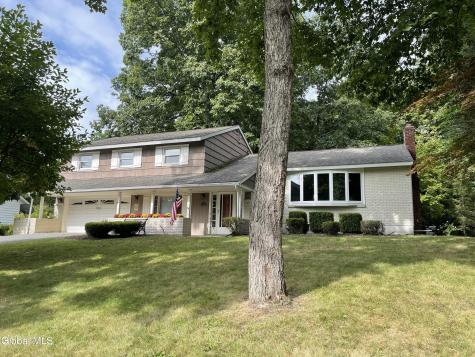 859 Maxwell Drive Niskayuna NY 12309