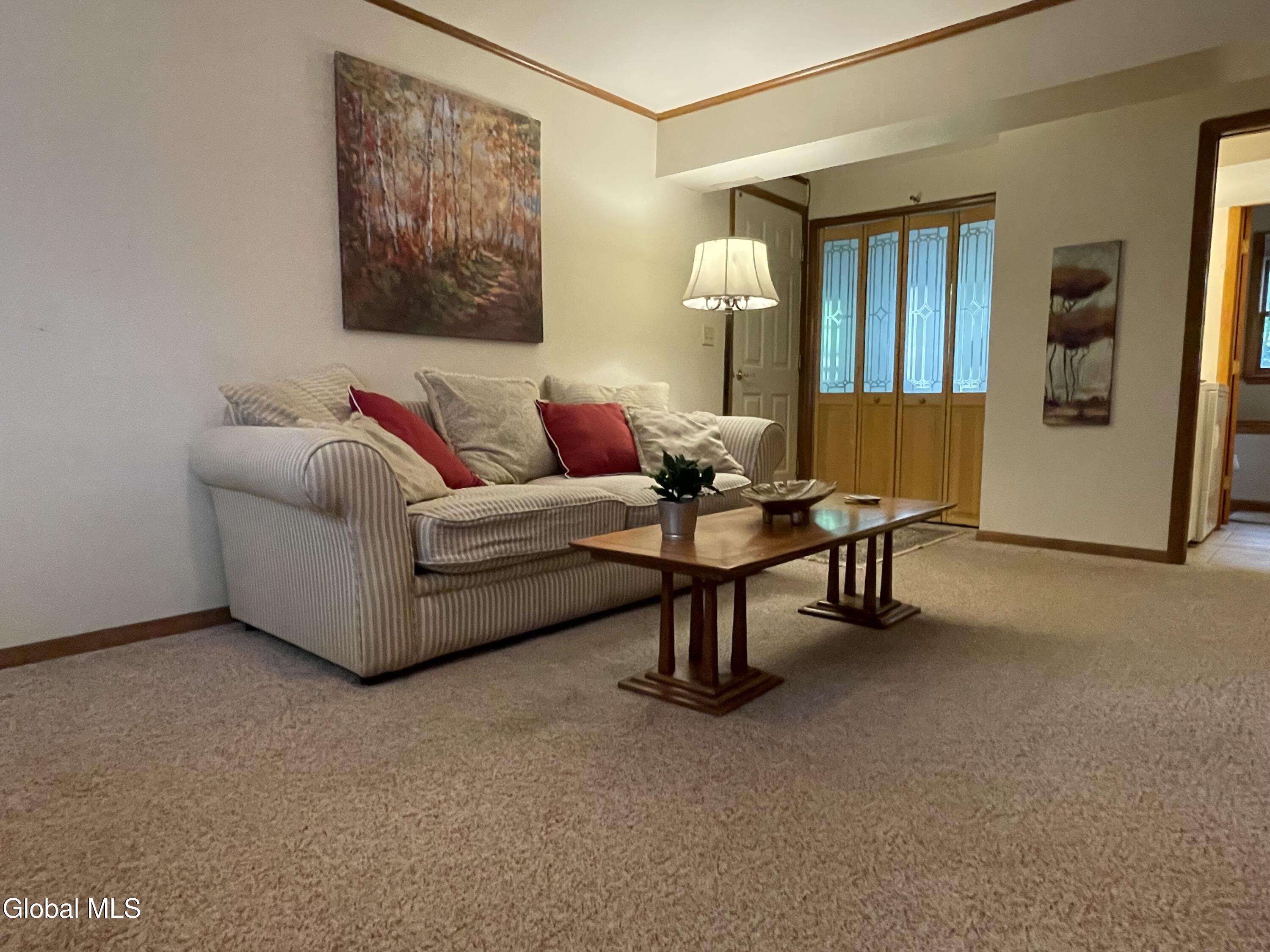 859 Maxwell Drive Niskayuna NY 12309