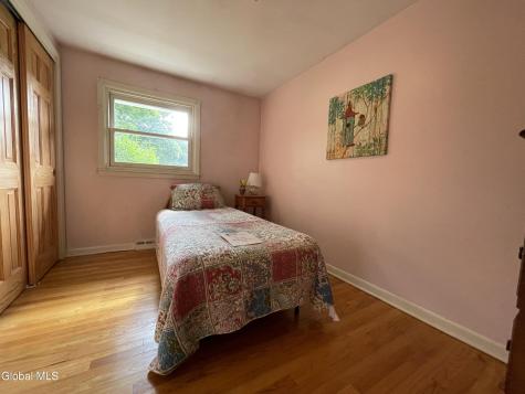 859 Maxwell Drive Niskayuna NY 12309