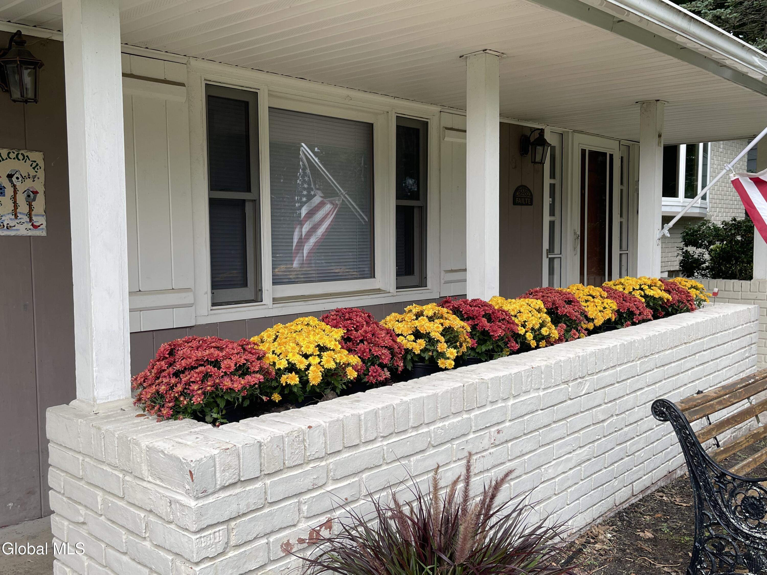 859 Maxwell Drive Niskayuna NY 12309