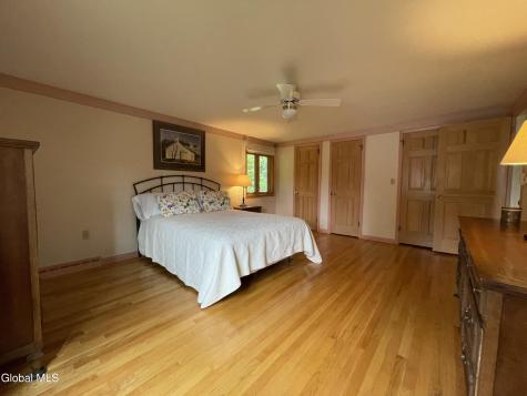 859 Maxwell Drive Niskayuna NY 12309