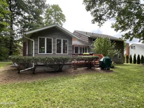 859 Maxwell Drive Niskayuna NY 12309