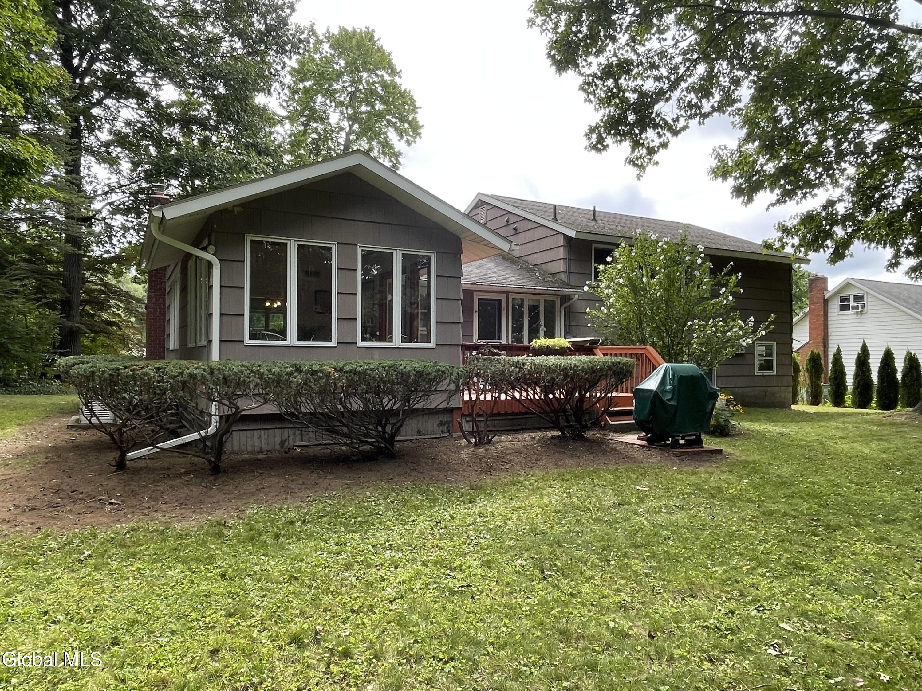 859 Maxwell Drive Niskayuna NY 12309
