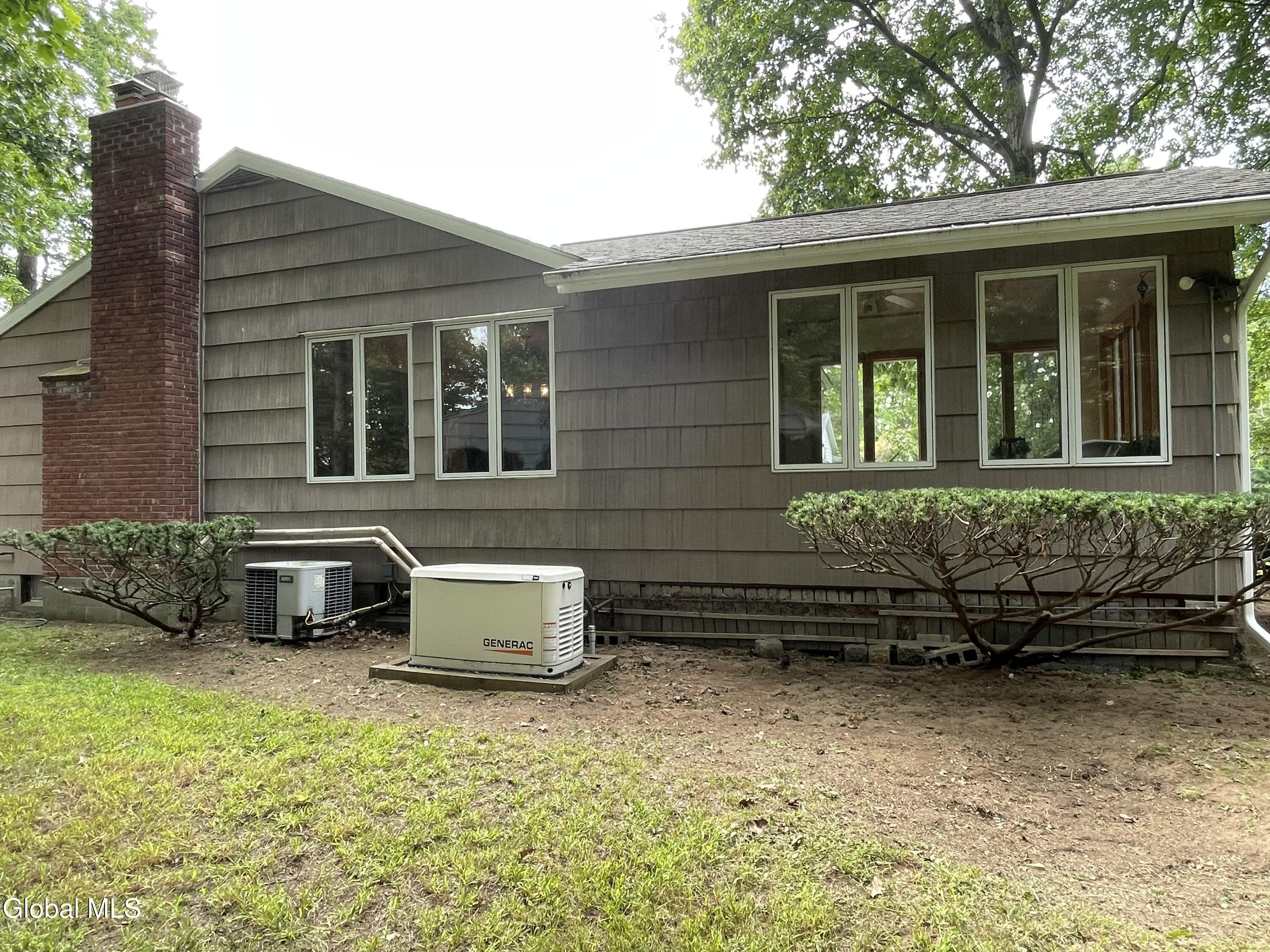 859 Maxwell Drive Niskayuna NY 12309