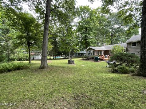 859 Maxwell Drive Niskayuna NY 12309