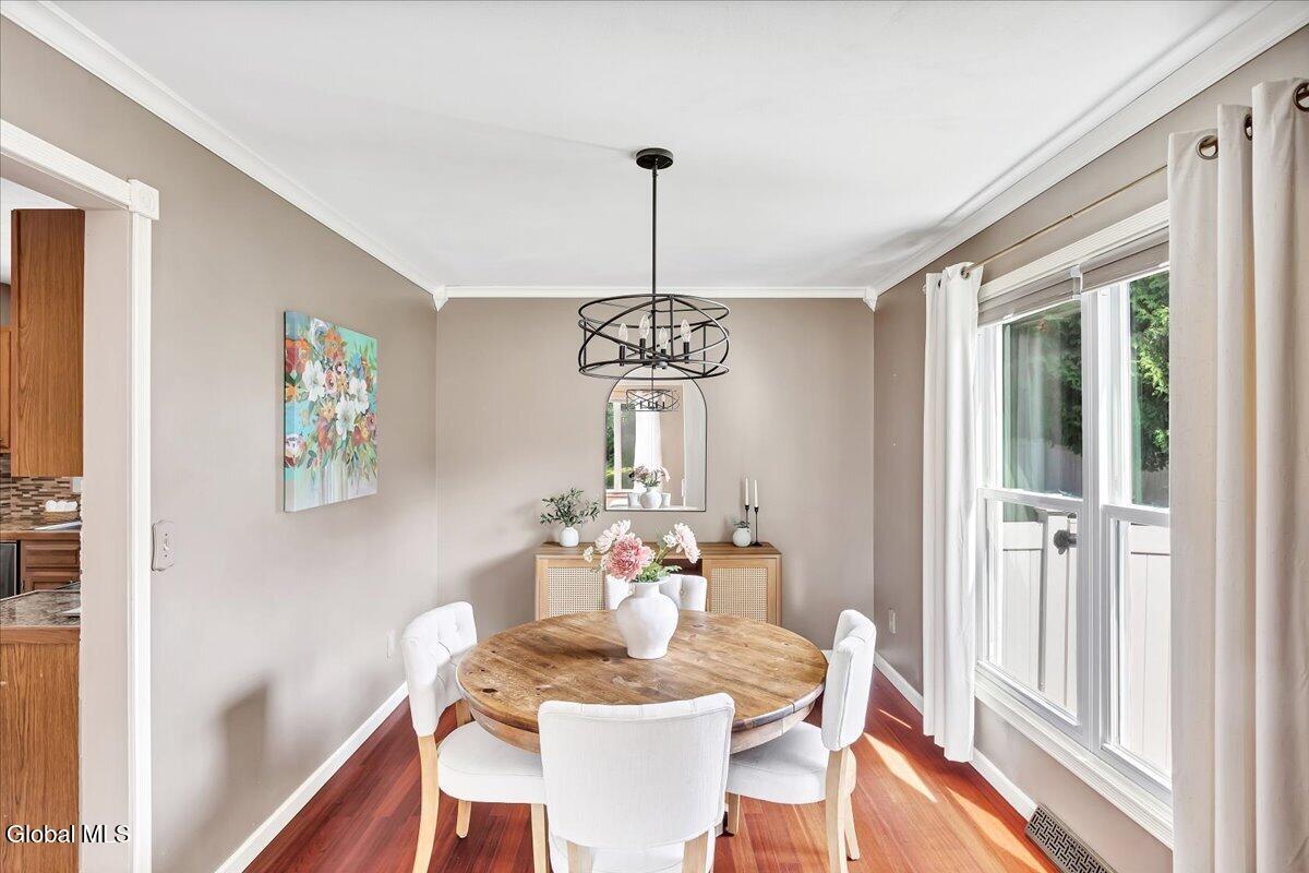118 Southbury Road Clifton Park NY 12065