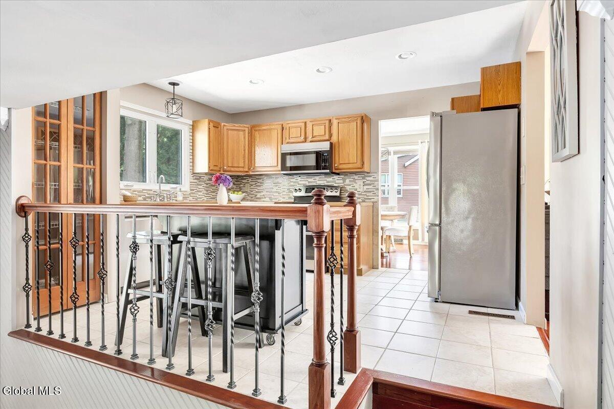 118 Southbury Road Clifton Park NY 12065
