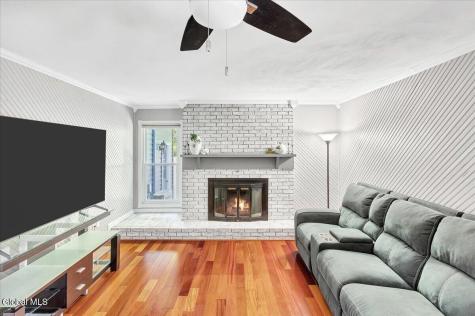 118 Southbury Road Clifton Park NY 12065
