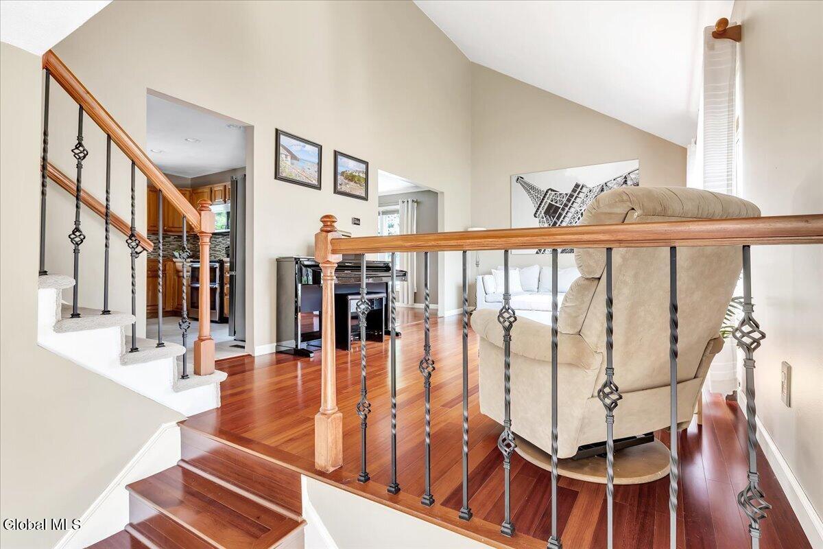 118 Southbury Road Clifton Park NY 12065