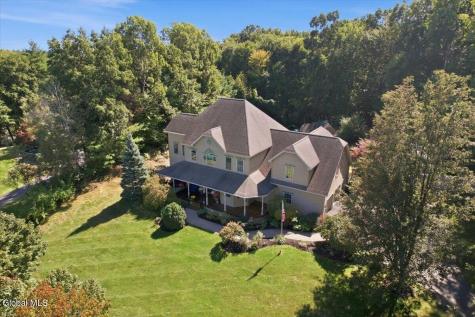 7 Little Drive Malta NY 12020