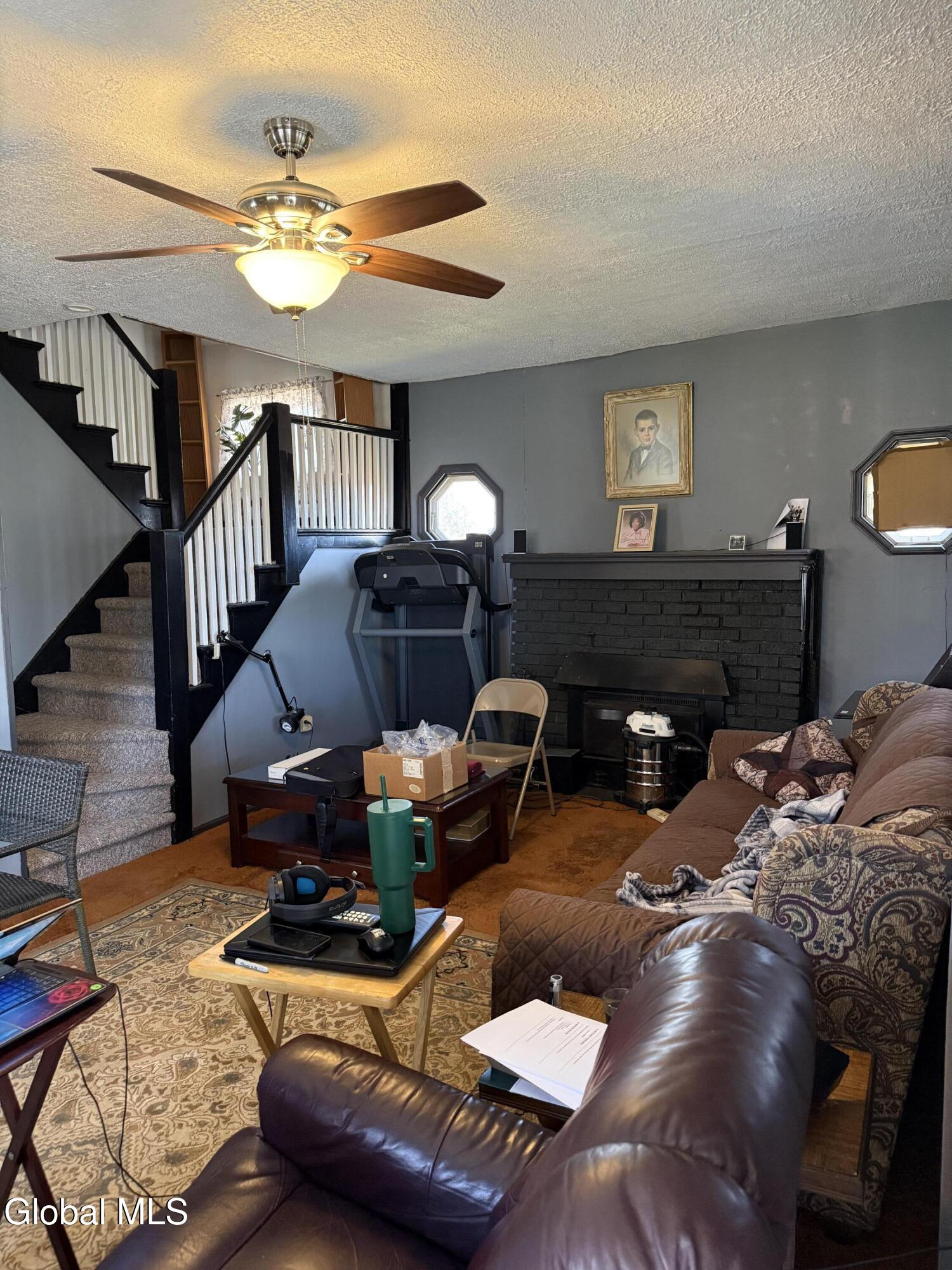 41 Easterly Street Gloversville NY 12078