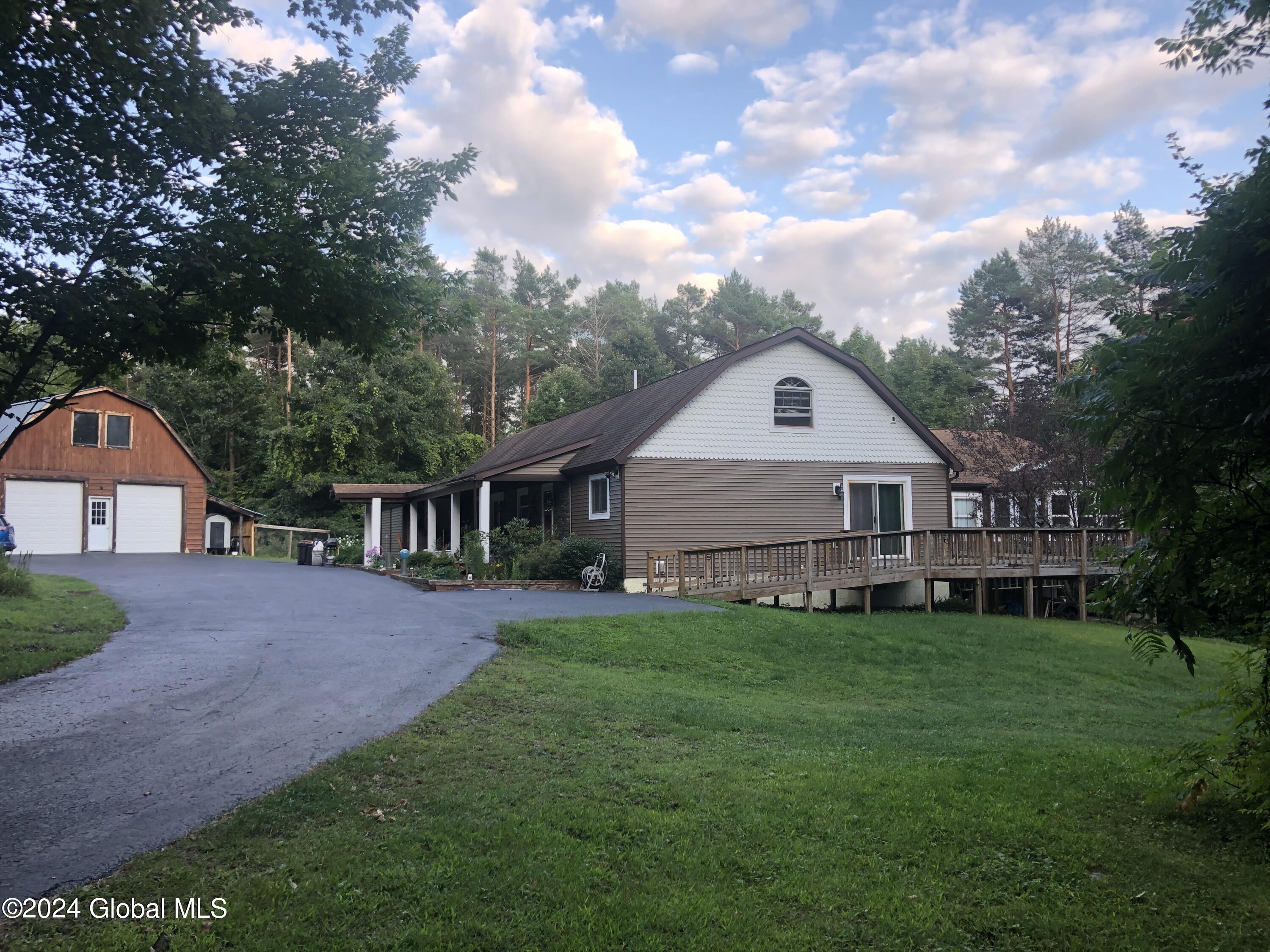 2842 Plank Road Mineville NY 12956