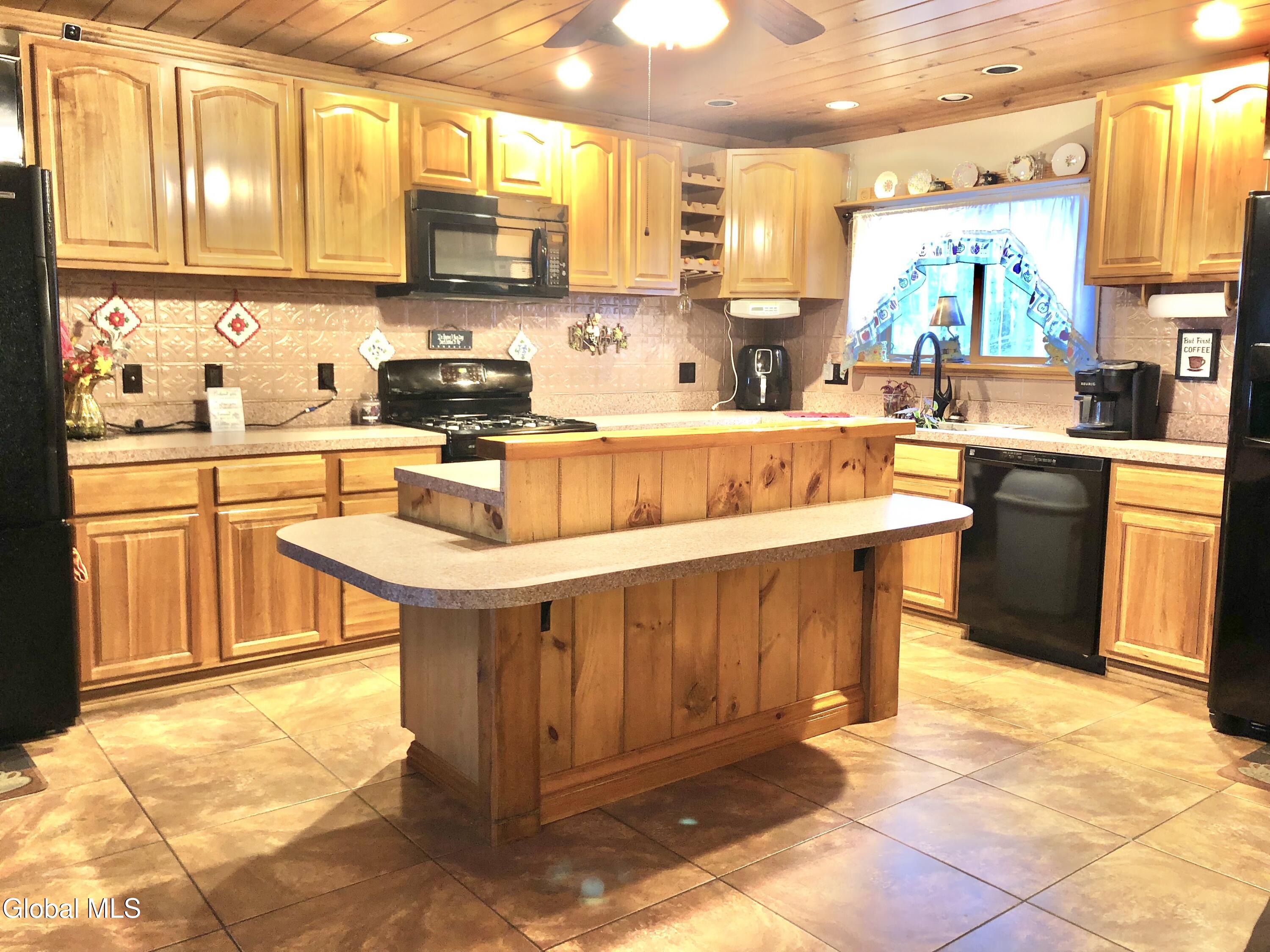 2842 Plank Road Mineville NY 12956
