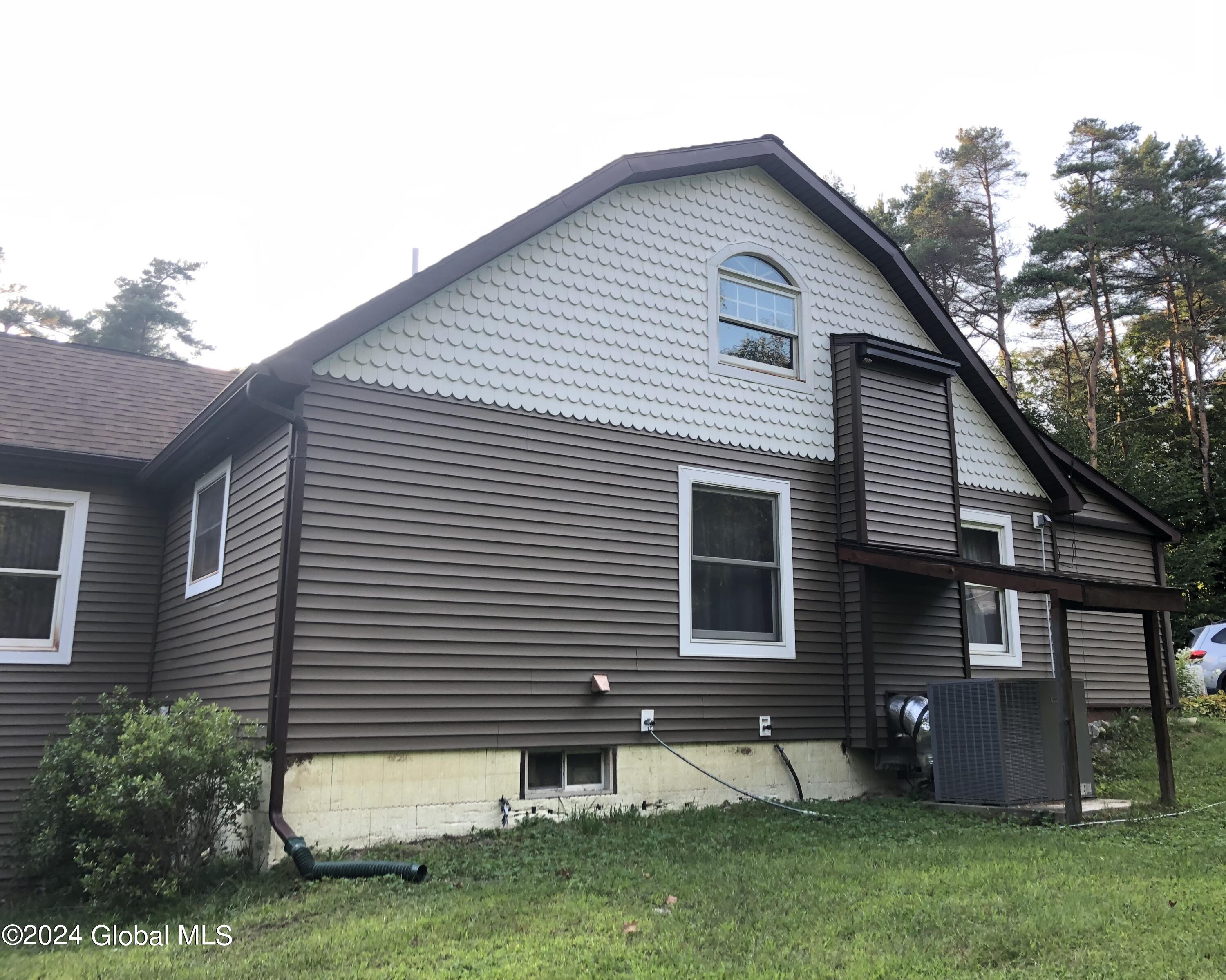 2842 Plank Road Mineville NY 12956